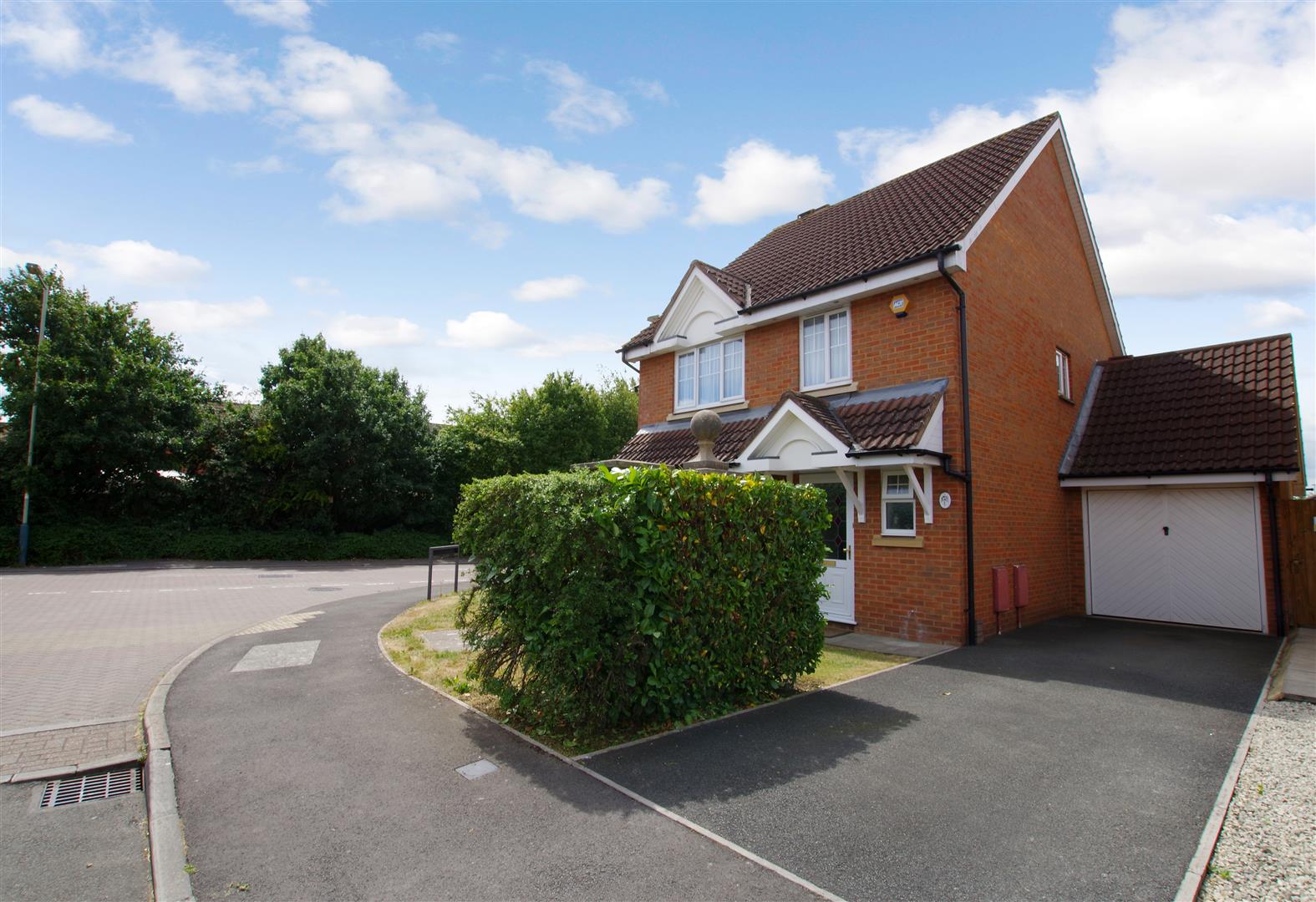Shipley Drive, Abbey Meads, Swindon, SN2..., 4 bed, Type unknown, SN25